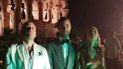 حقيقة إقامة حفل عشاء لليلة زفاف بمعبد فيلة في أسوان