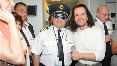 «ياني»: رحلتي على خطوط مصر للطيران للقاهرة «تجربة لا تنسى»