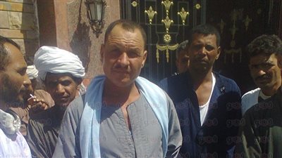 بالفيديو والصور.. مزارعو 