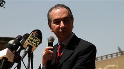 محافظ الجيزة: الانتهاء من أعمال النظافة بمحيط اللجان الانتخابية