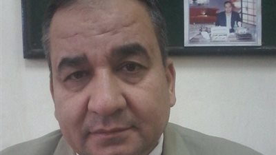 تعليم القليوبية يمنع دخول سيارات العاملين للمدارس