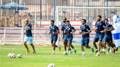 6 لاعبين في مران مستبعدي الزمالك