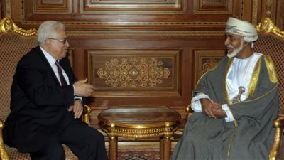 زيارة «أبو مازن» إلى عمان تؤكد ثوابت السلطنة لدعم قضية فلسطين