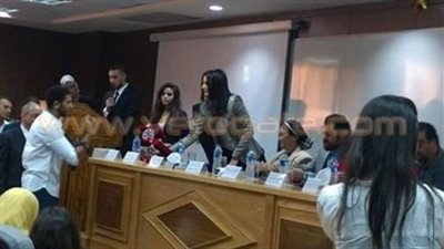 بالصور.. تكريم أبطال «ظرف أسود» بالجامعة الكندية
