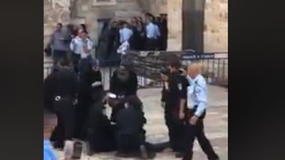 الاحتلال يعتدي على الأقباط بالقدس ويعتقل راهبًا