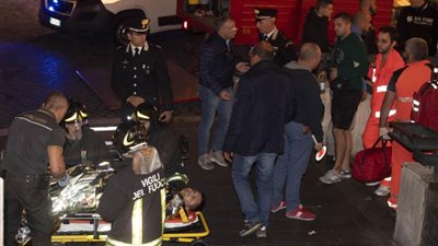 سلم كهربائي يثير الفوضى داخل محطة مترو (فيديو وصور)