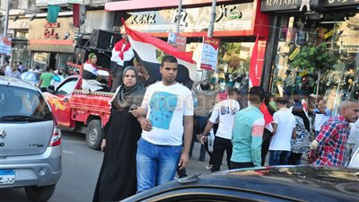 بالصور.. مسيرة لنشطاء الإسكندرية تنديدا بحادث الشيخ زويد