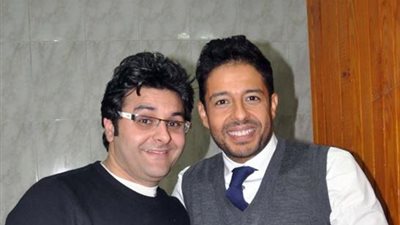 «حماقي» يتعاقد على إحياء 3 حفلات في نوفمبر المقبل