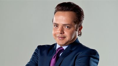 محمد هنيدى ضيف إلهام شاهين فى 