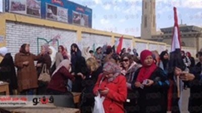 «البيان» الإماراتية: نساء مصر سطرن «أجمل ملحمة» في الاستفتاء