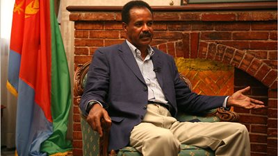 اليوم.. نائب وزير الخارجية يلتقى الرئيس الإريتري بأسمرا