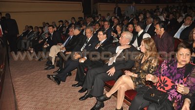 غياب قيادات المحافظة عن حضور حفل ختام مهرجان الإسكندرية للأغنية