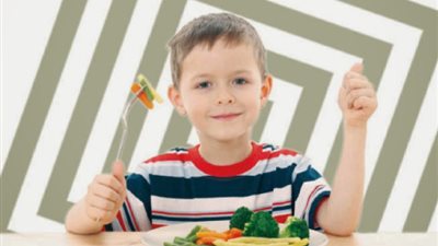 4 أطعمة تقوى مناعة طفلك وتحميه من عدوى أمراض المدرسة