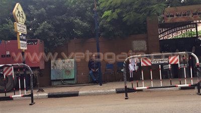 بالصور.. غياب الناخبين عن لجان مدرسة جمال عبدالناصر بالدقي