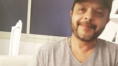 محمد هنيدي يتحول لـ«ساحر القرن».. صورة