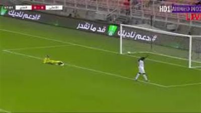 أهلي جدة يكتسح الفتح بخماسية في الدوري السعودي (فيديو)