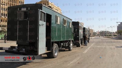 بالفيديو والصور.. غلق 