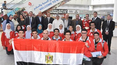 الجالية المصرية في الكويت تستقبل بعثة فريق كرة السرعة