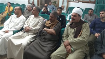 حملة لتوعية المزارعين لحماية محصول القمح بقنا (فيديو)