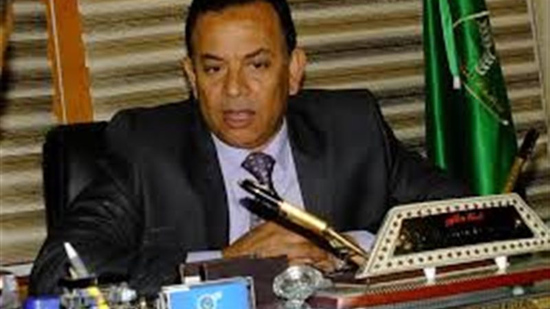 الدكتور معوض الخولى