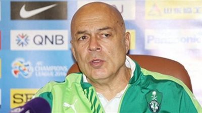 جروس يدرس نقاط قوة وضعف الاتحاد في جلسة مع لاعبيه