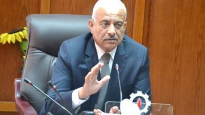 محافظ السويس: الرئيس تدخل لحل أزمة الإسكان بالمحافظة