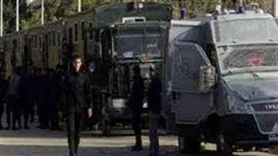 قوات الأمن تكثف تواجدها بشارع الهرم