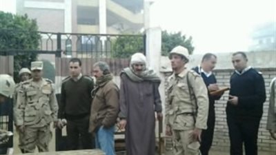 إرهابيو المعزول يعتدون على مجند بالشرقية.. والأهالي تتصدي لهم