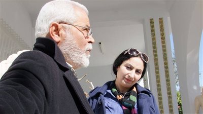 بالصور.. مهرجان الأقصر الدولي يكرم «الأزهر بوعزيزي»