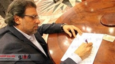 خالد يوسف: غياب الشباب عن الاستفتاء ينذر بكارثة