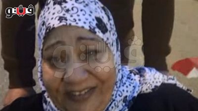 بالفيديو.. مسنة تطالب «السيسي» بالترشح للرئاسة ببورسعيد