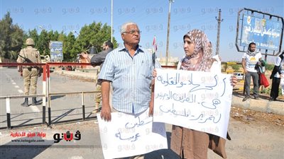 بالصور.. مسيرة على الحدود المصرية لإحياء الذكرى 65 لنكبة فلسطين