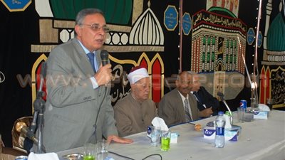 بالصور.. «الكفن» يُنهي خصومة ثأرية بين عائلتين بسوهاج