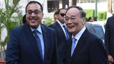 تفاصيل المباحثات المصرية الصينية.. التوقيع على 3 اتفاقيات ومذكرة تفاهم.. مدبولي: نتطلع لزيادة معدلات السياحة.. ونائب الرئيس الصيني يتعهد بالترويج للمناطق الأثرية المصرية