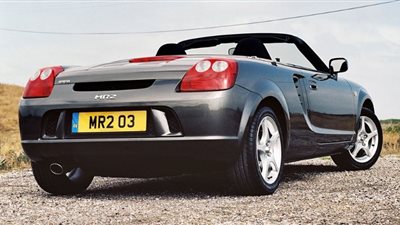 تويوتا تحدد مصير طراز MR2