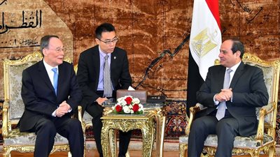 تفاصيل مباحثات السيسي ونائب الرئيس الصيني