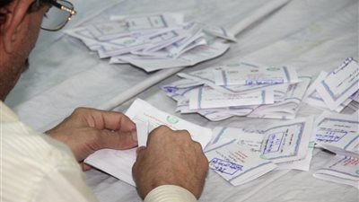 مرشحة الحزب الناصري تتصدر نتائج الفرز في لجنة 165 بإمبابة