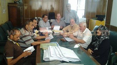 بالصور.. تشكيل لجنة لحصر الأسر النازحة من الشيخ زويد ورفح