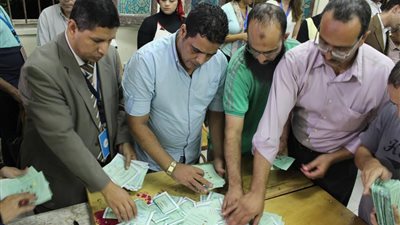 حصول أحمد العرجاوي على 2996 صوتا بعد فرز 14 لجنة بإدكو