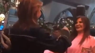 وصلة رقص لـ «إليسا» في حفل عيد ميلادها (فيديو)