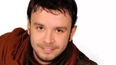 بالصور.. فنانون على فراش المرض.. السرطان يحاصر 