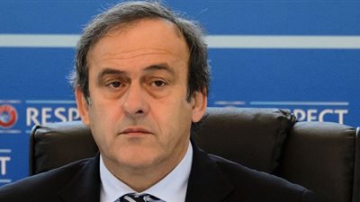 بلاتيني: قادر على قيادة كرة القدم في العالم