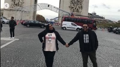 شيماء سيف تنشر صورا من شهر العسل وجمهورها: «ربنا يسعدك»