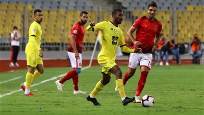 الأهلي يخطف تعادلا مثيرا أمام الوصل في البطولة العربية (فيديو)