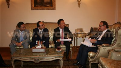 وزير الاتصالات يبحث زيادة استثمارات هواوي في مصر