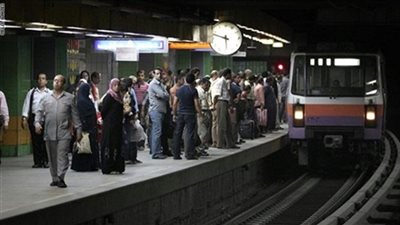 عودة حركة مترو «شبرا- المنيب» بعد إصلاح عطل فني