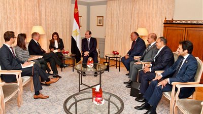 السيسي يواصل نشاطه في برلين.. يلتقي رئيس ألمانيا.. يزور البوندستاج.. يؤكد لرئيس مؤتمر ميونخ للأمن أهمية بناء الوعي لدى شعوب المنطقة.. ويبحث التعاون العسكري مع الاتحاد الفيدرالي