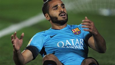 برشلونة يعلن عن غياب «دوجلاس» شهرين للإصابة