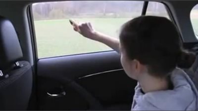 بالفيديو.. تويوتا تضيف خدمة نوافذ تفاعلية تعمل باللمس