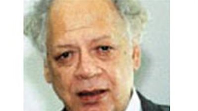 لطفي الخولي يطالب في «نصف الدنيا» بحق الرصيف